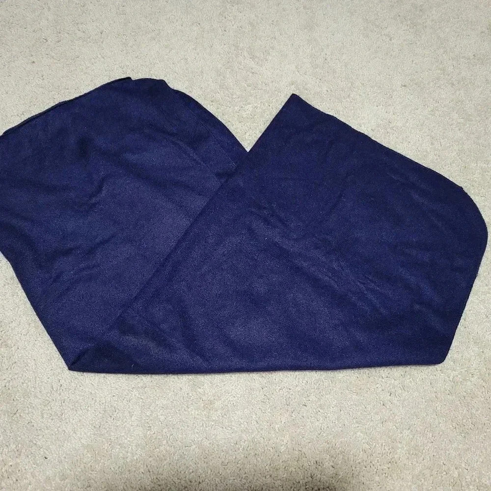 Struble & Moffitt Blanket 40" x 60" Navy Blue Throw Lightweight